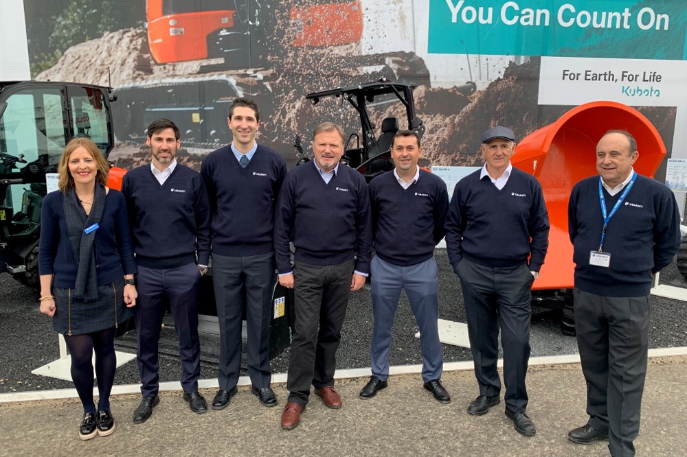 KUBOTA BAUMA EQUIPO UBARISTI